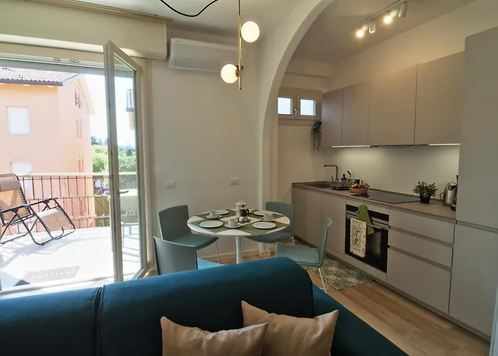 Apartment Bellissima Vista Lago, Privata,nuovo Bardolino